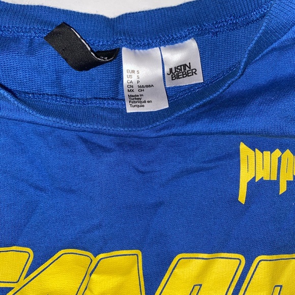 SUPER CUTE H&M CROPPED SWEATER - Picture 2 of 5